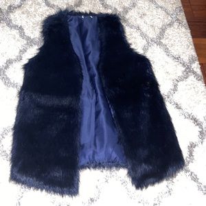 Decree fur vest